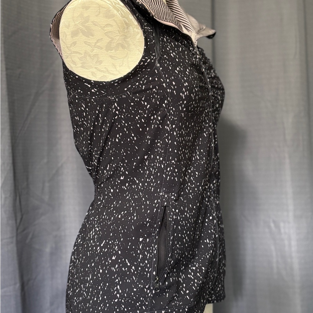 Lululemon Go The Distance Vest Butterfly Texture Mink Berry Black - Picture 7 of 16